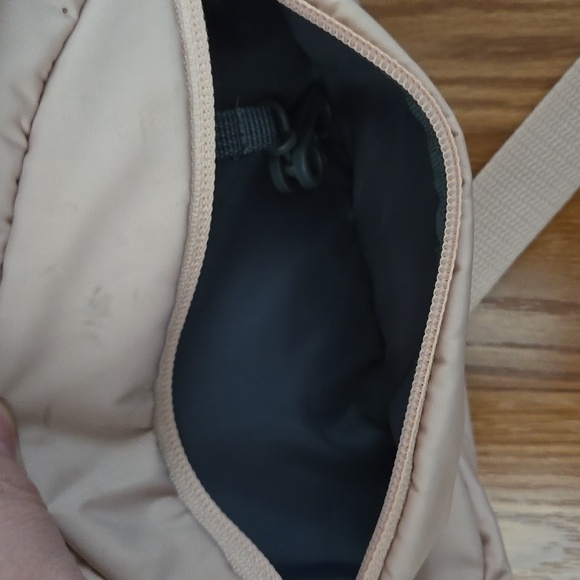 Adidas Pink Adjustable Belt Bag - Picture 8 of 11